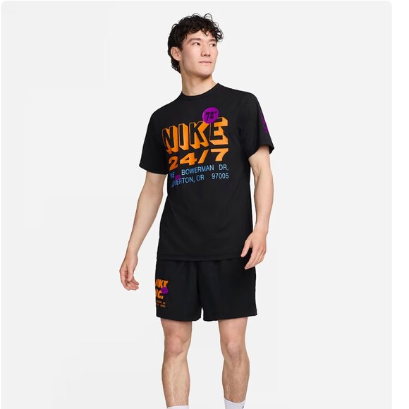 Nike Dri-Fit UV Hyverse Graphic RARE athletic short-sleeve t-shirt size S - Picture 2 of 15